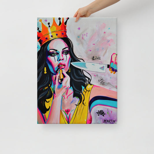 Women with crown and knife