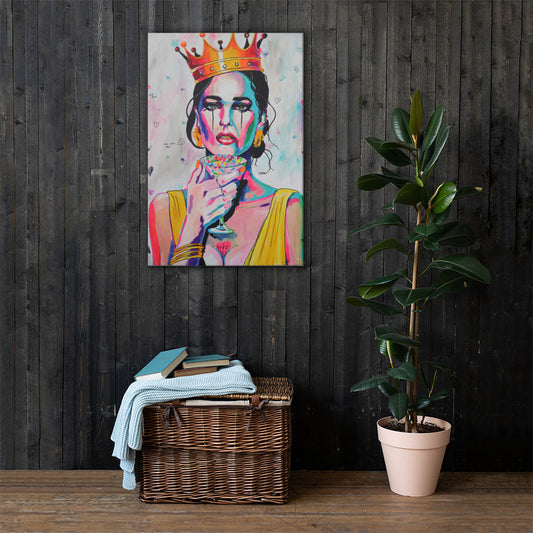 Women with crown and cocktail