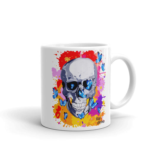 Weiße, glänzende Tasse Totenkopf
